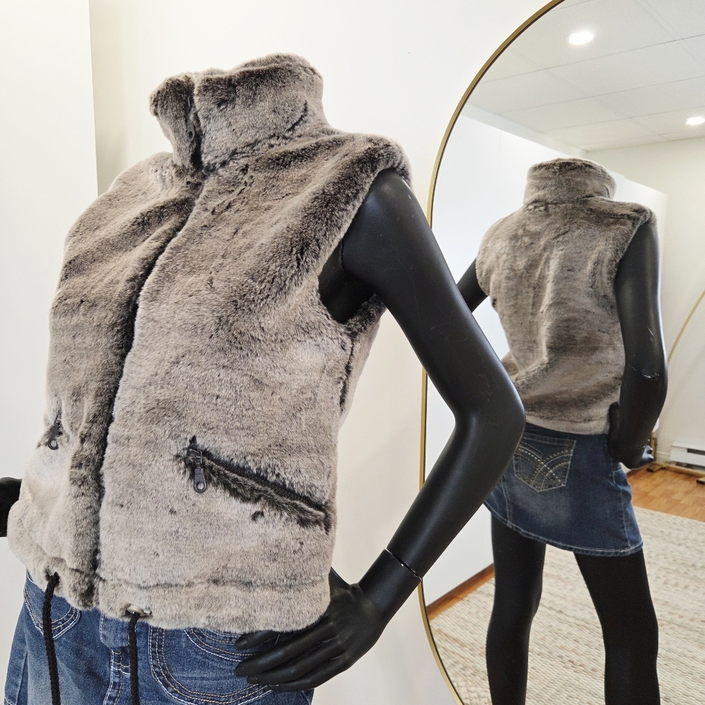 Vintage Y2K 90s Mac & Jac Faux Fur Vest – High Collar Zip-Up in Grey Brown Tones